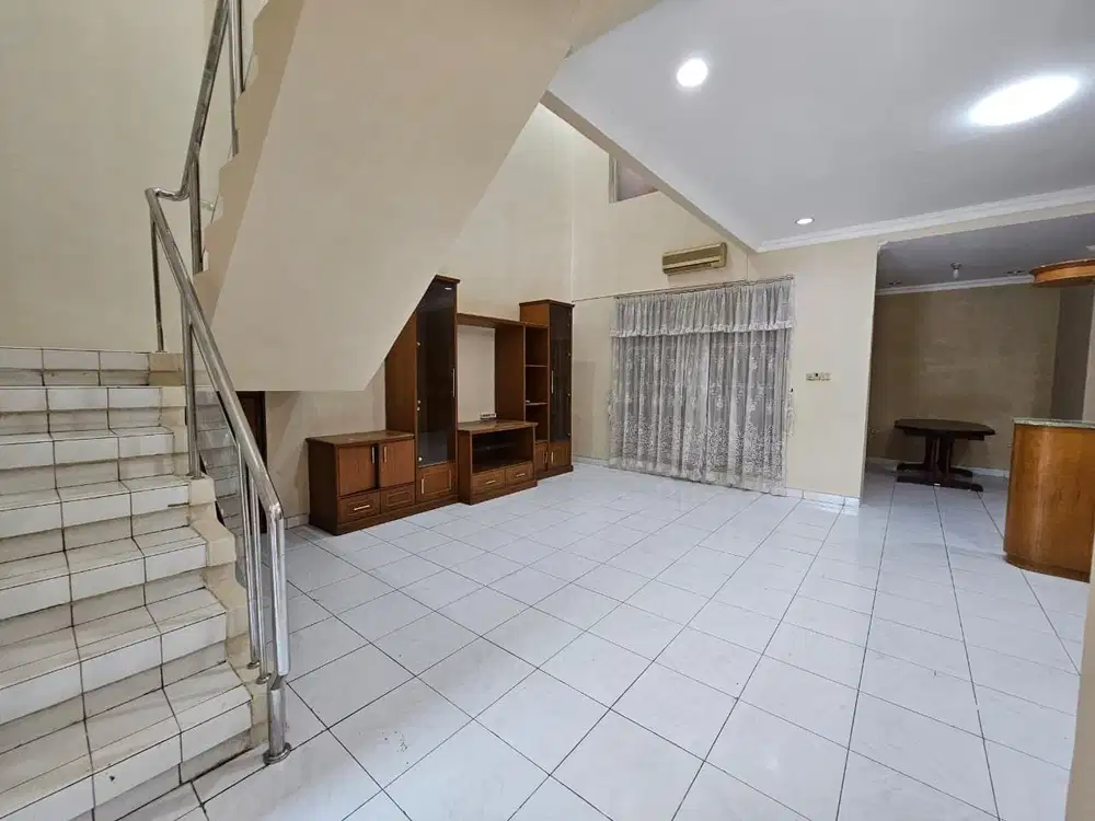 Rumah luas taman golf modernland 3 KT nempel banjar wijaya&akses toll