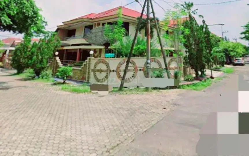 Rumah taman pondok indah wiyung, dekat gunung sari babatan royal graha