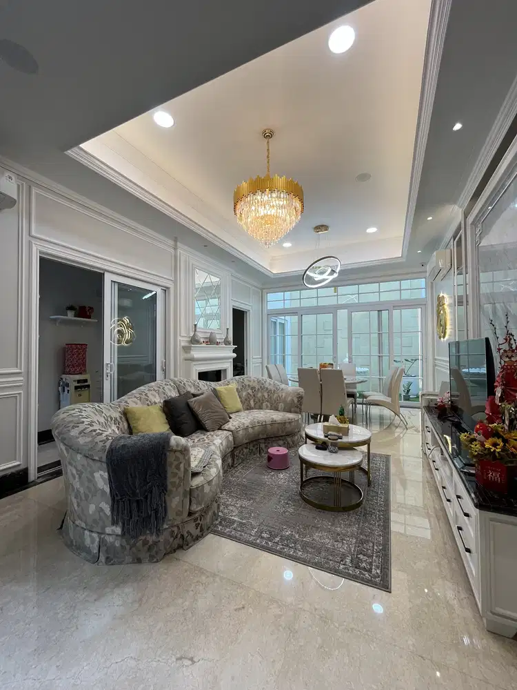 Rumah PIK Manyar Permai Indomobil 7,5x25 Full Renovasi