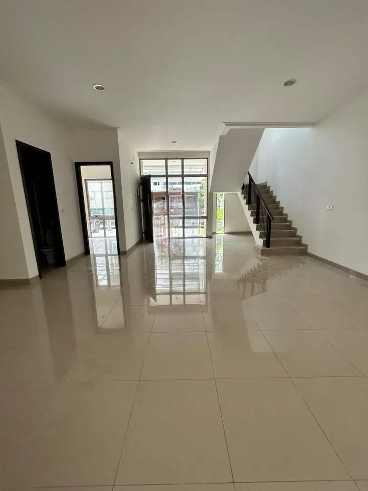 Rumah Cluster Pik2 tahap1 8x15, Rapi siap masuk