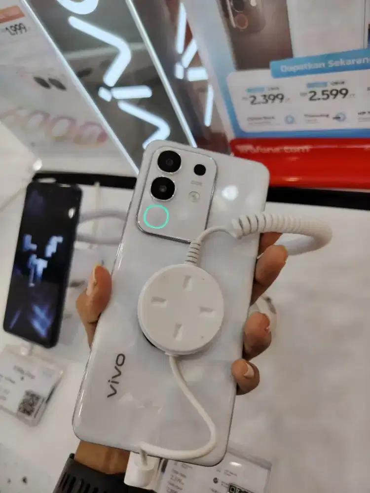 Vivo Y29 HP harga 2jutaan sudah tahan air dan banting, bisa kredit