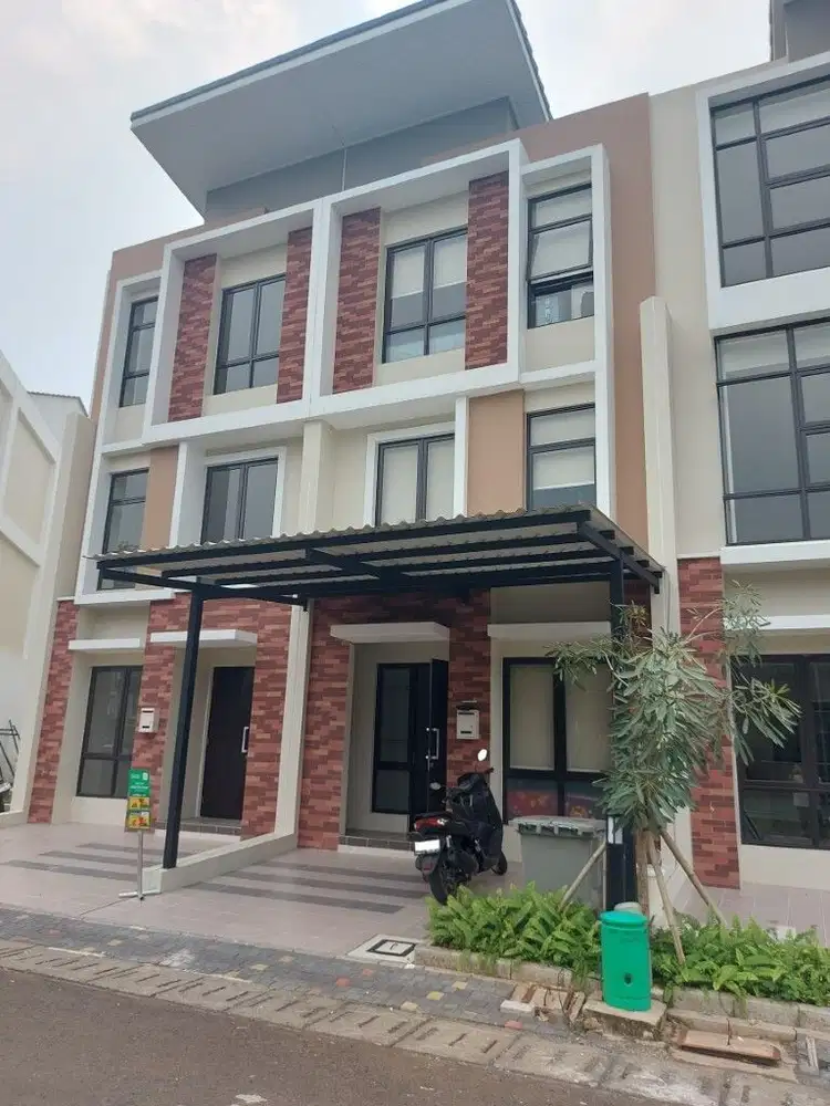 Rumah Kost 10 Kamar di Allogio Gading Serpong Tangerang 1K90004H