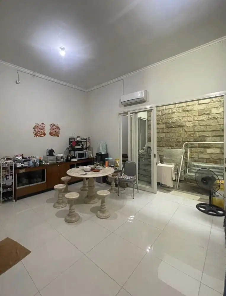 Pakuwon City dekat Pakuwon City Mall & ITS