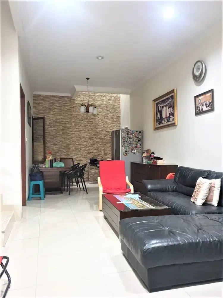 Rumah Sunter Paradise 2 uk 7x15, Nego