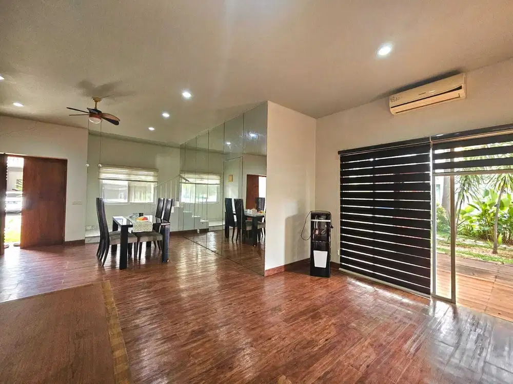 Rumah  Bagus Nyaman di Jakarta Garden City, Jakarta Timur