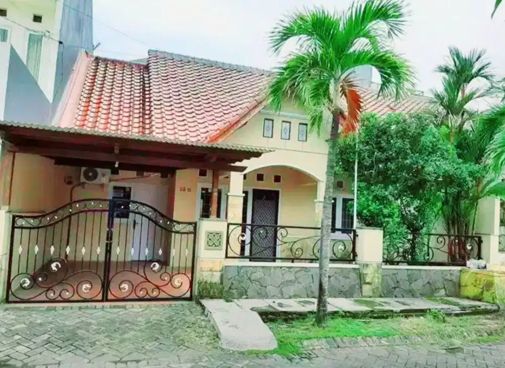Rumah babatan pratama wiyung, dekat royal residence wisata bukit mas