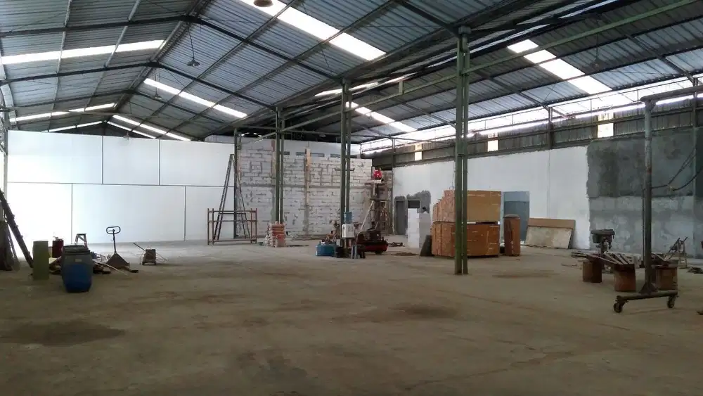 DIJUAL pabrik/gudang di cikupa, dkt bitung jln raya Serang