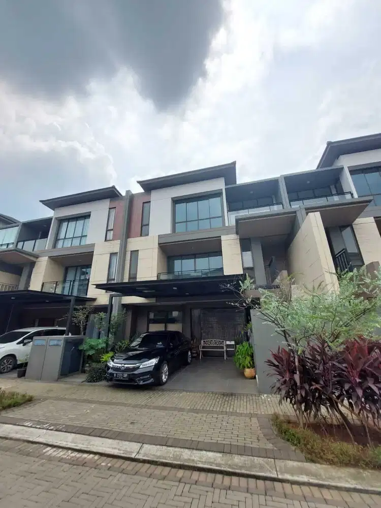 Disewakan Rumah Mewah Furnished Ada Lift di Cluster Keia The Zora BSD