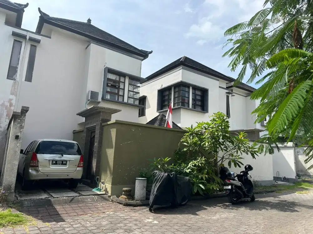 DIJUAL RUMAH DUA LANTAI KAWASAN PREMIUM BADUNG BALI