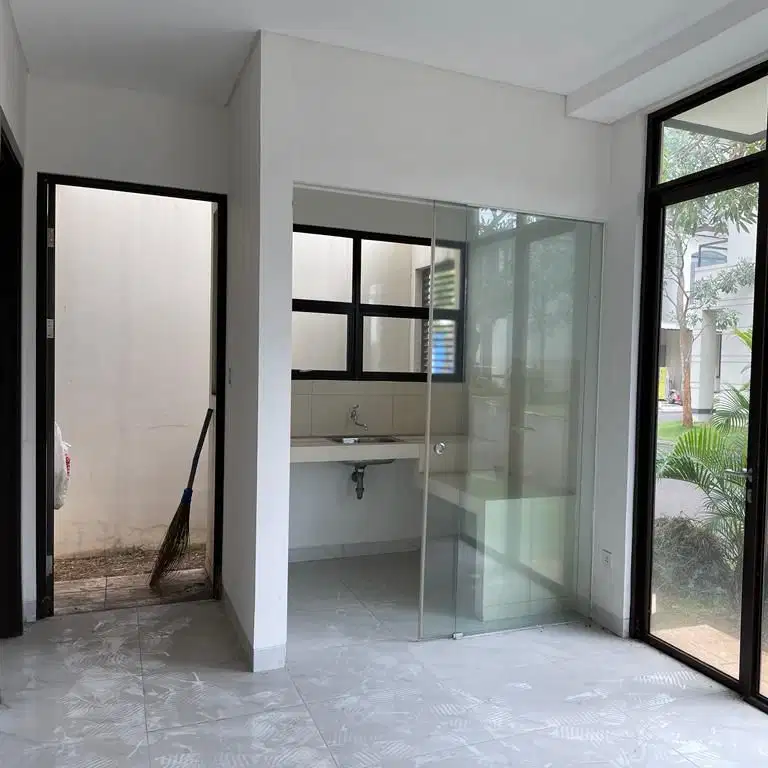 Rumah Bagus 2 Lantai, Harga Nego sampai Deal, Cluster Allura