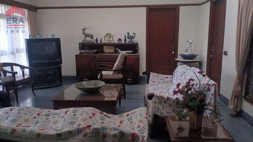 Rumah Nyaman Strategis Sayap Diponegoro Bandung
