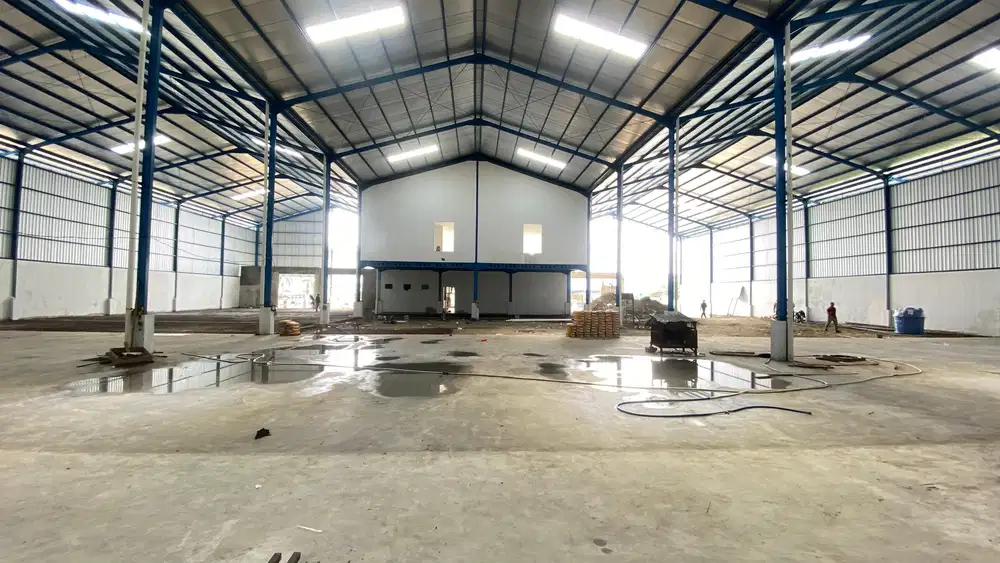 DISEWAKAN PABRIK/GUDANG BARU DI DALAM KAWASAN INDUSTRI DELTA SILICON