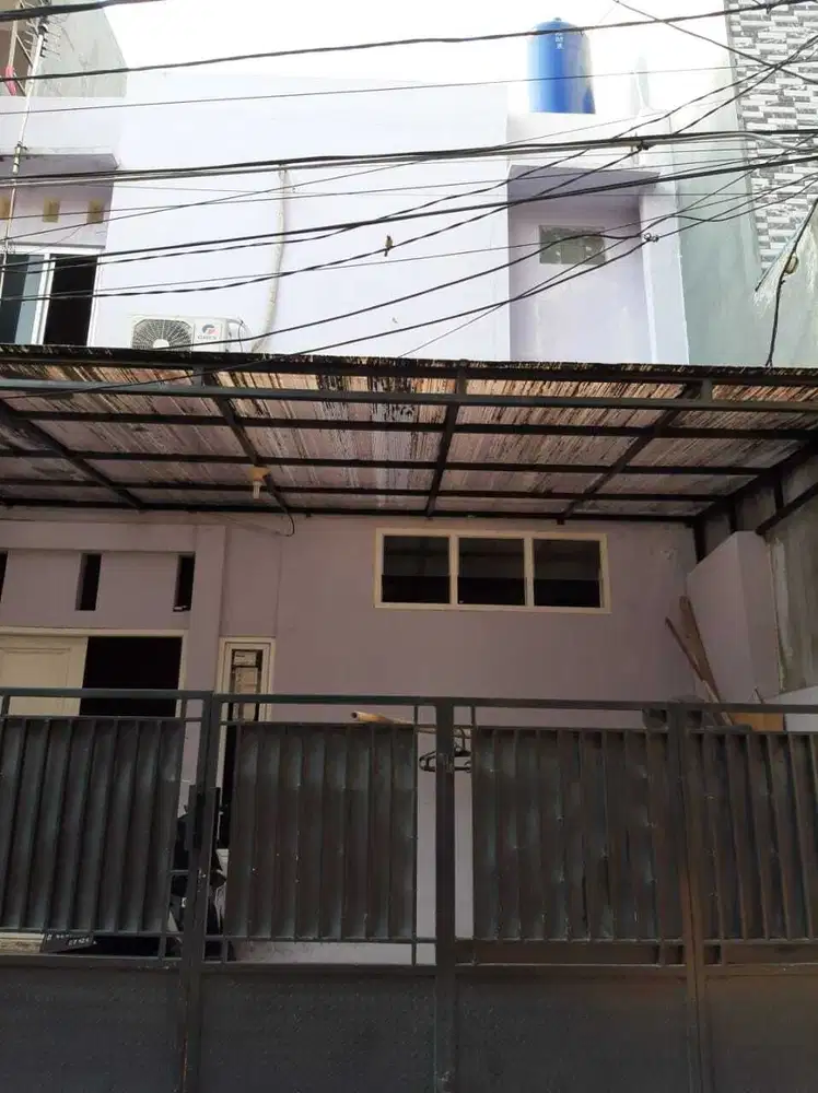 Lokasi Strategis, Cocok Untuk Bangun Kos, Rumah Tanjung Duren, Jakbar