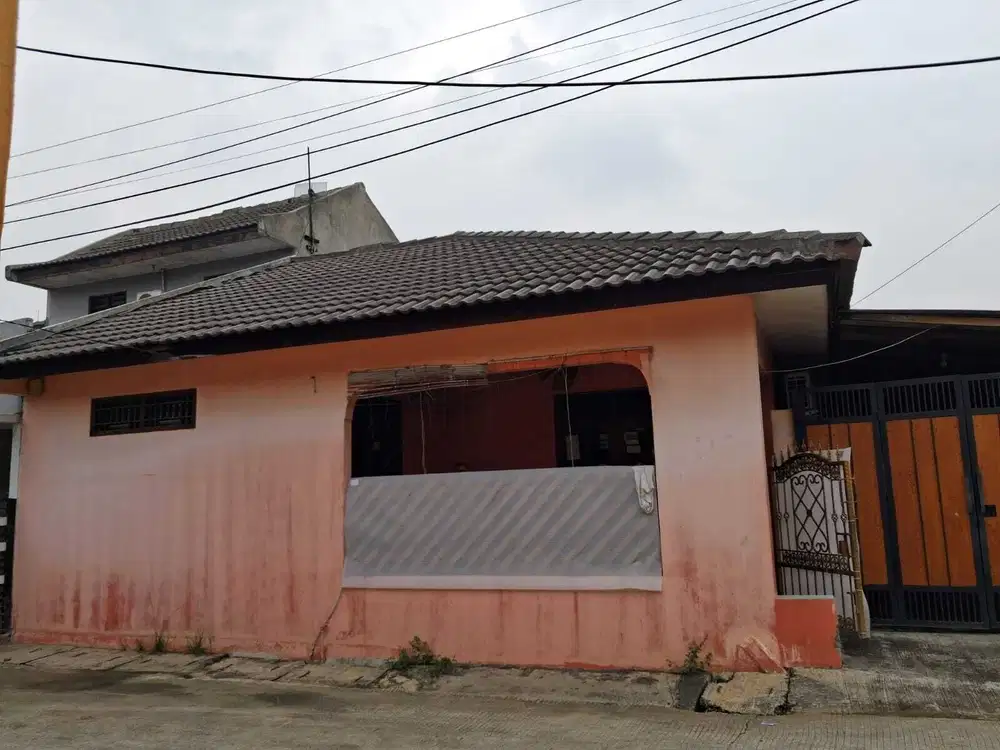 Bekasi Kota Rumah Hoek Bagus BU Dekat Stasiun, RS, Akses Mudah Nego