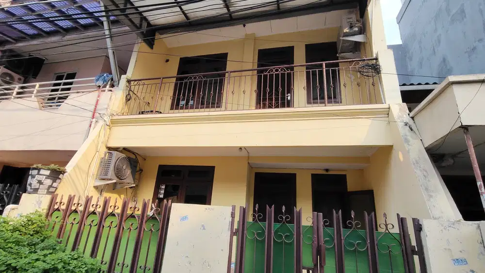 RUMAH TANJUNG DUREN BARU RENOVASI 2 LANTAI  SEMIFURNISH