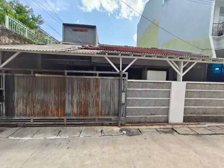 RUMAH LEBAR 9 JL MANGGA DURI KEPA DEKAT TANJUNG DUREN JAKARTA BARAT
