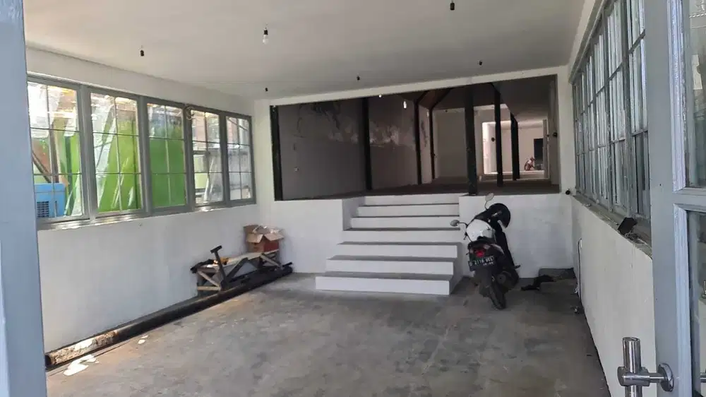 Disewakan ruang usaha strayegis murah setiabudi bandung