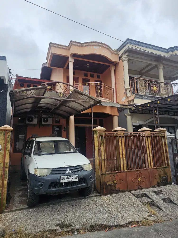 rumah cantik minimalis 2 lantai di balikpapan regency cluster tampak s