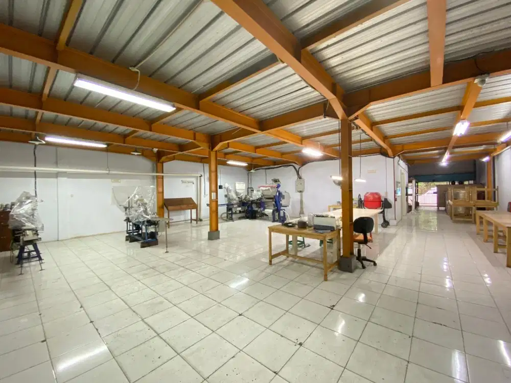Disewakan Gudang Siap Pakai Di Taman Tekno, BSD City