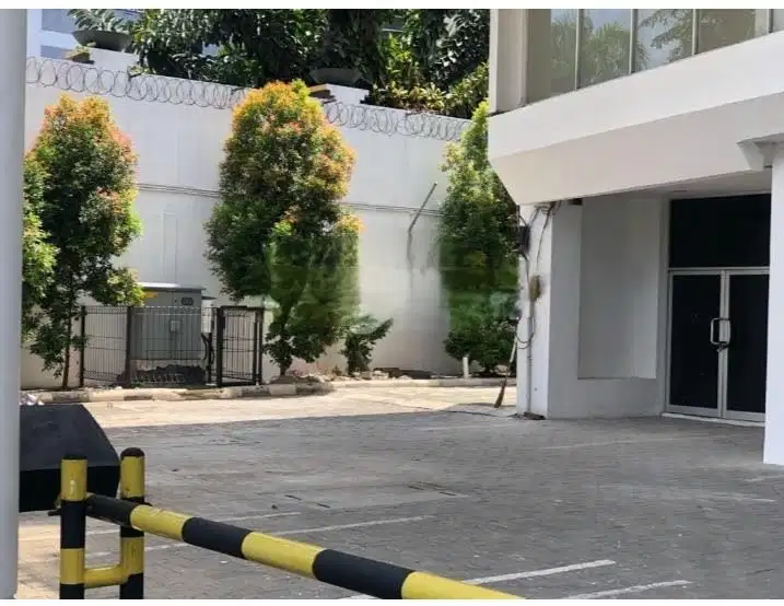 Gedung 5 Lantai Strategis di Angkasa Raya, Jakarta Pusat