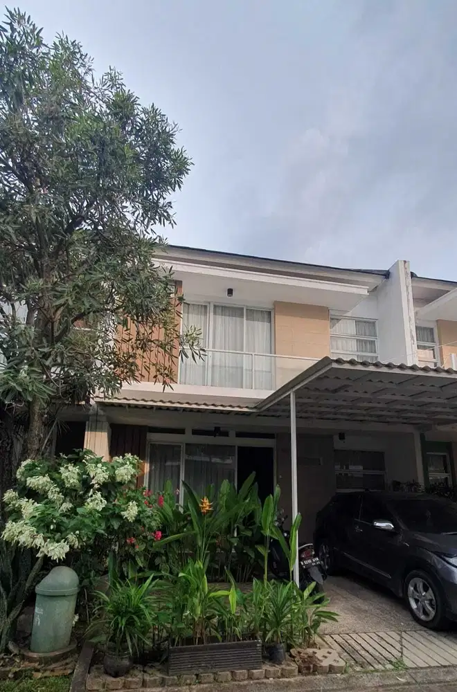 Rumah 2 lantai siap huni di dalam cluster di area Bintaro sektor 3