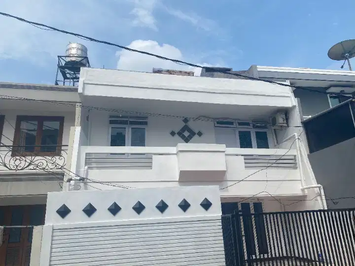 Rumah Baru Green Ville Jakarta Barat