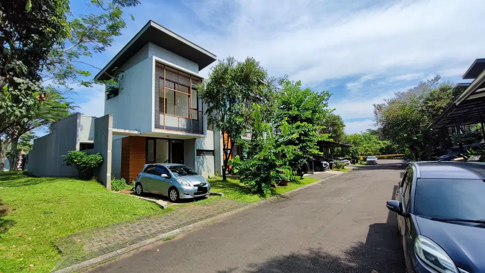 Rumah siap huni 2 lantai di Cluster Deshna Avani BSD Tangerang