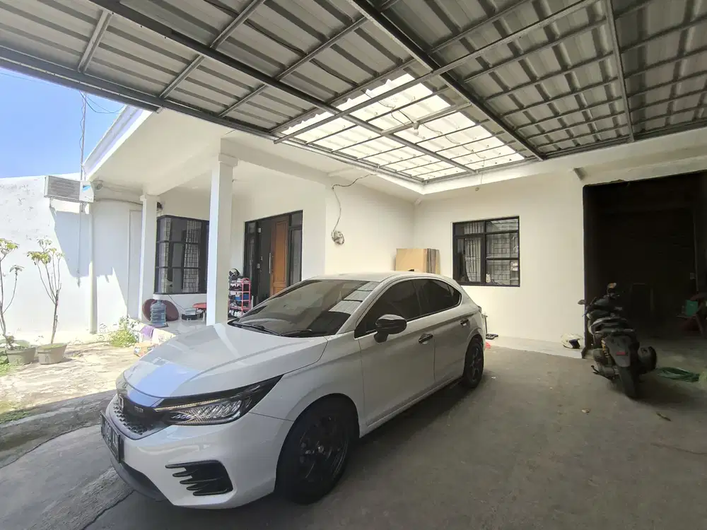 Rumah dan koSan terpisah Bagus di cluster Taman kopo indah bandung