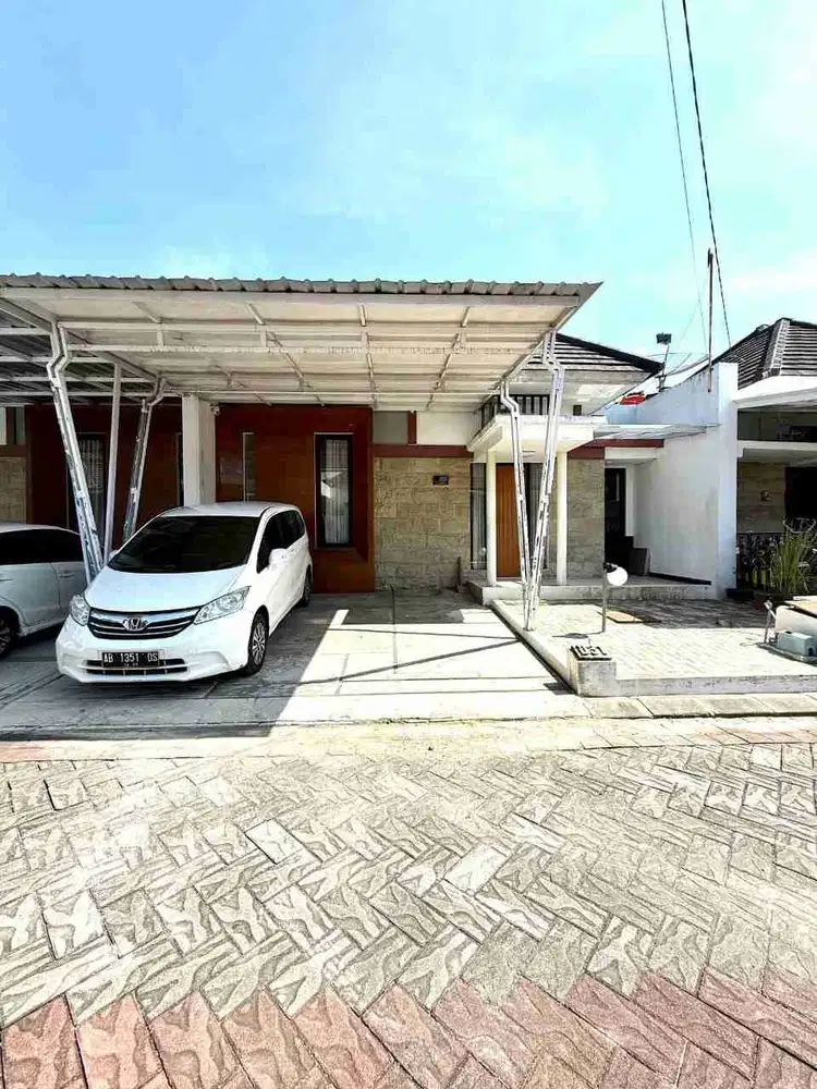 RUMAH SIAP HUNI MEWAH DALAM PERUMAHAN ELITE DI NGENTAK BANGUNJIWO KASIHAN BANTUL