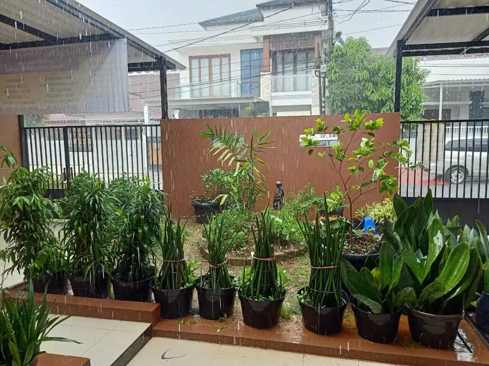 Dijual rumah 1 lantai LT 250m2 di Nusaloka BSD City