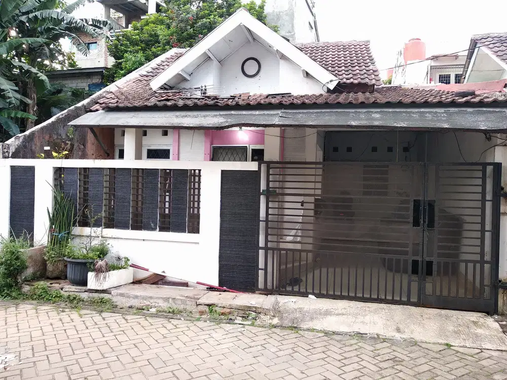 DIJUAL MURAH RUMAH DALAM KOMPLEK VILLA TAMAN CIBODAS PERIUK TANGERANG