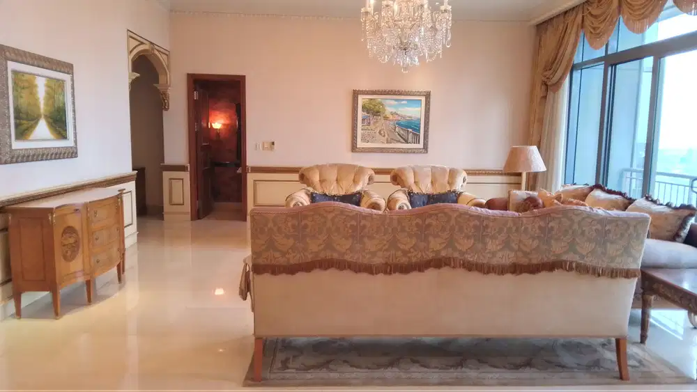 Apartemen Super Mewah Ritz Carlton Jakarta