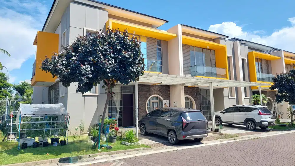 JUAL DAN SEWA RUMAH HOEK DALAM KOMPLEK ARCADIA BOULEVARD SALEMBARAN