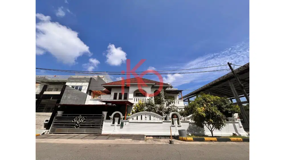 Rumah Mewah Di Tengah Kota