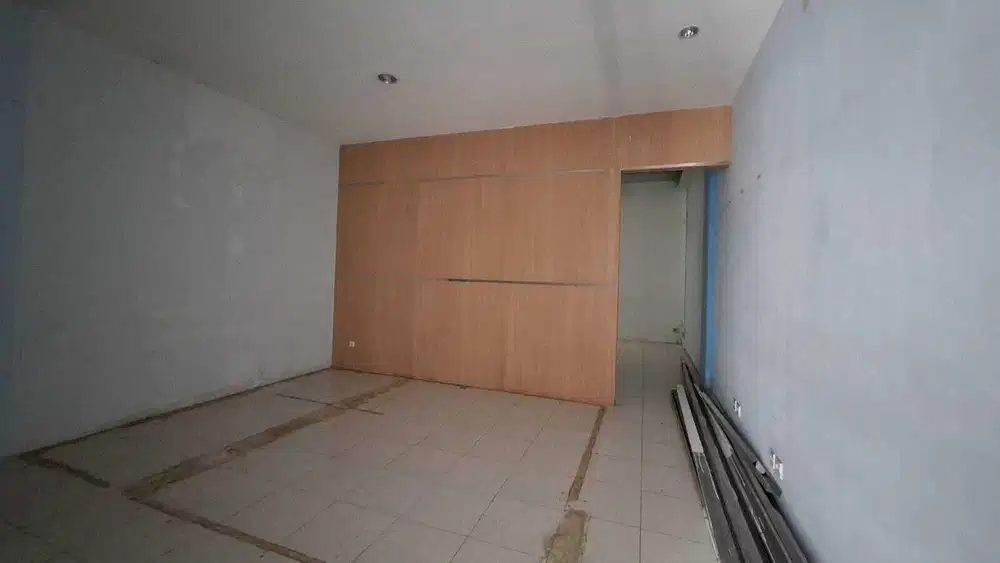Disewakan Ruko Lokasi Strategis Pusat Kota Jln. Karapitan Kota Bandung