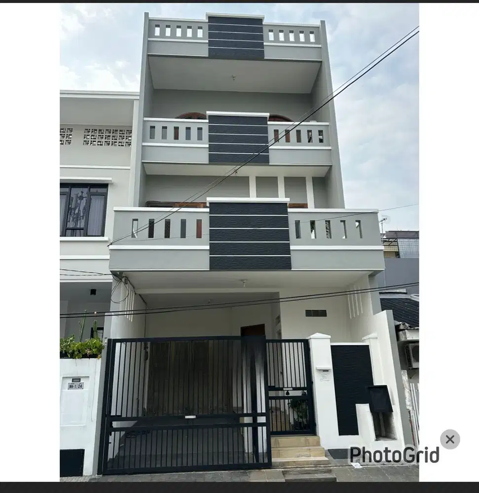 Rumah Strategis di Belakang Mall Kelapa Gading, Jakarta Utara