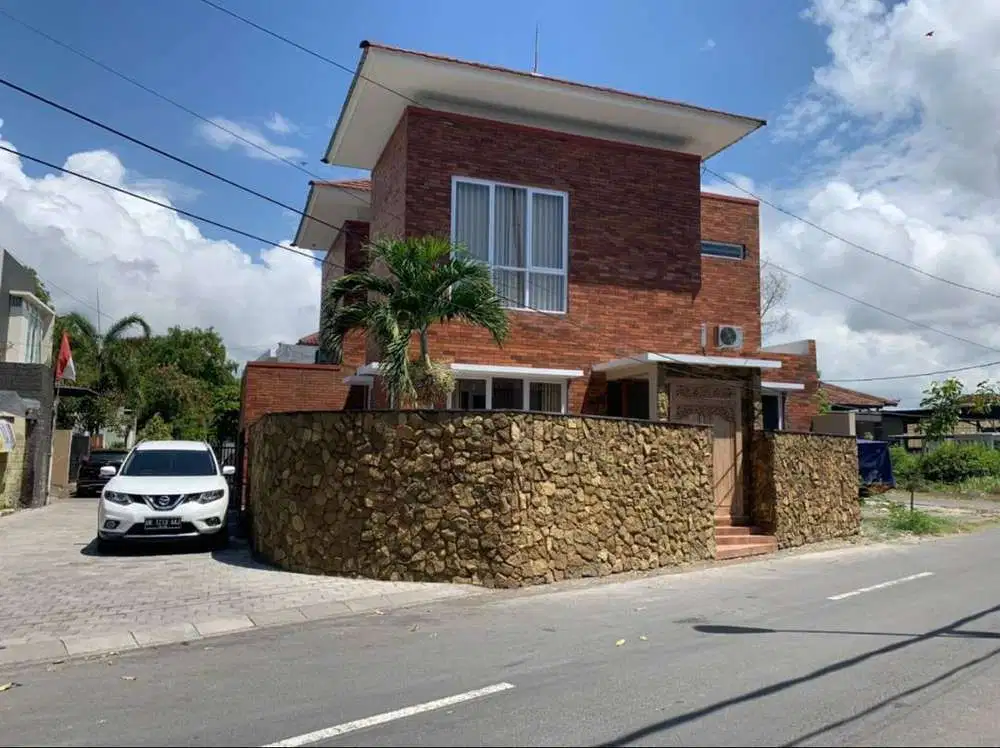 JUAL/SEWA RUMAH BARU MINIMALIST STYLE DI DENPASAR
