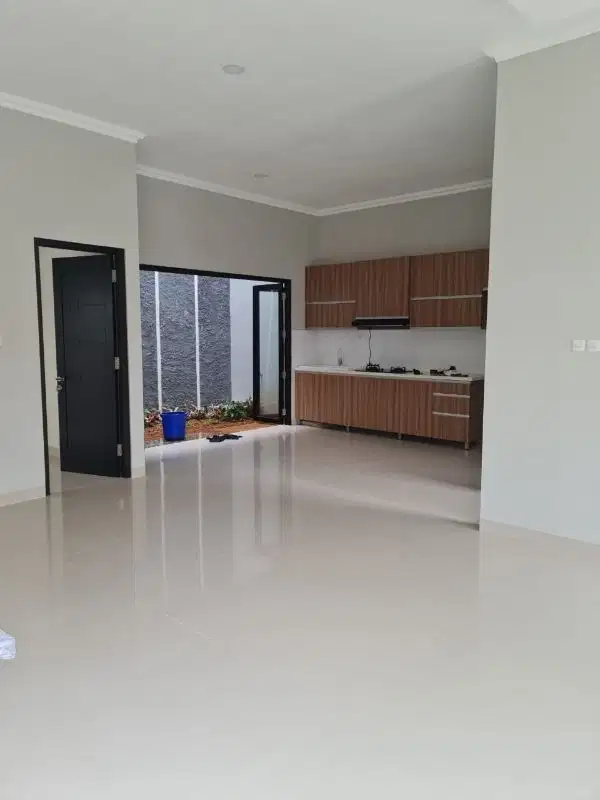 Dijual Rumah Ramah Keluarga di Duren Sawit, Harga Nego!