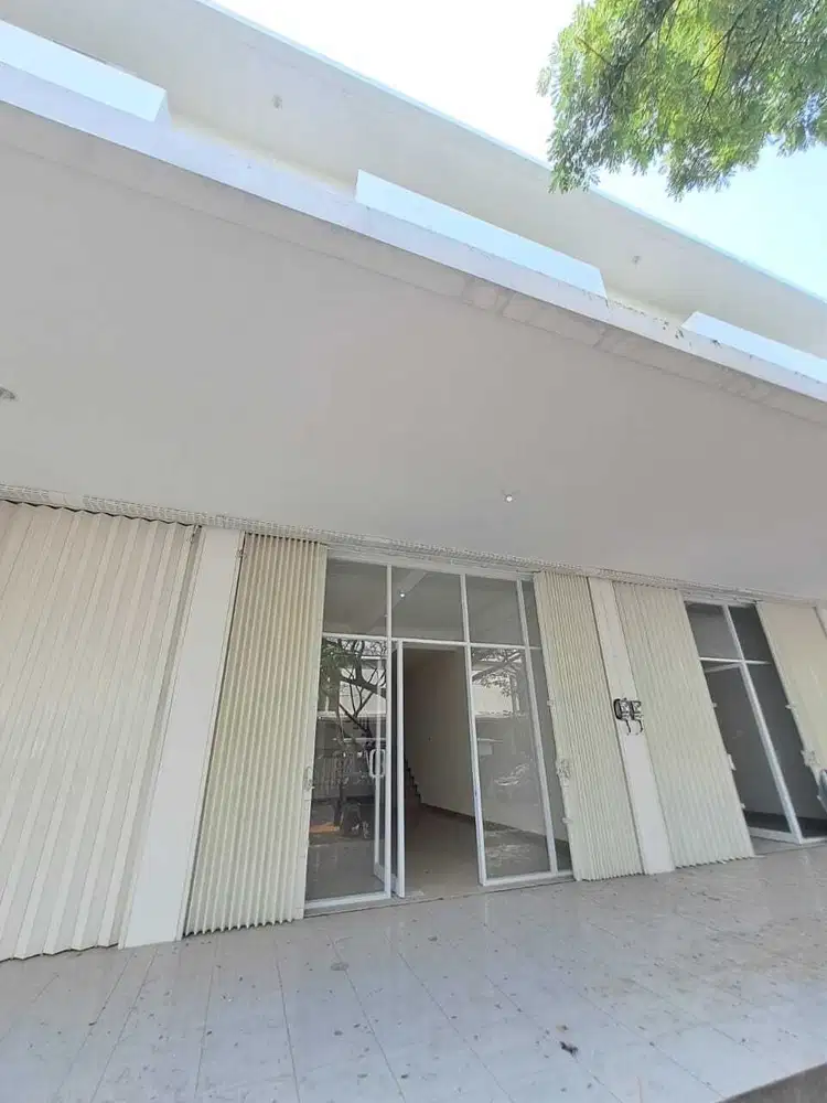 DI SEWAKAN RUKO RAMAI PENDUDUK DI TALAGA BESTARI TANGERANG