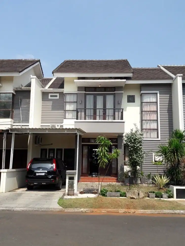 Dijual Rumah dengan Taman di Cluster Heliconia – Akses Mudah!