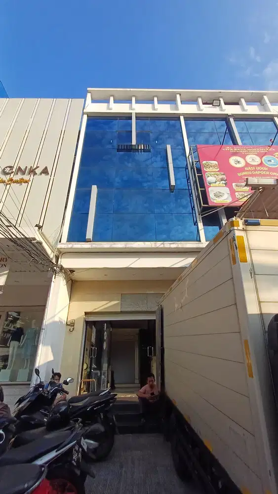 Disewa Ruko Di Jl. Greenville Raya Uk113m² at Jakarta Barat