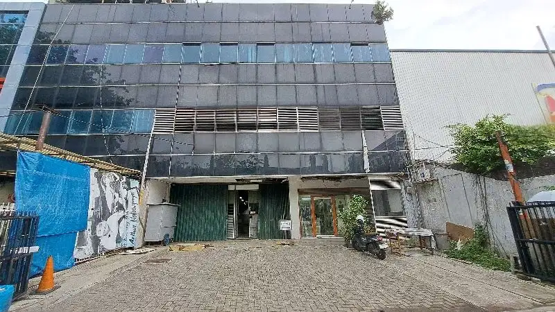 4 Ruko Gandeng 3.5 Lantai 12x45 Rawamangun Pulo Gadung