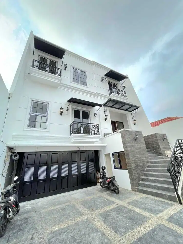 Dijual Rumah Mewah Luas di Menteng, Jakarta Pusat