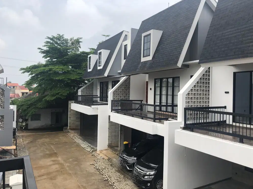 DIJUAL RUMAH BARU MODERN ELEGANT EROPA DI JAGAKARSA AVAILABLE 2 UNIT