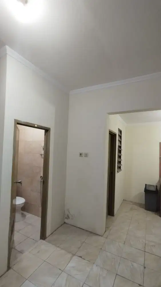 Rumah Siap Huni di Lokasi Strategis Tanjung Duren Harga Terjangkau