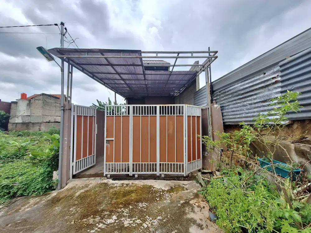 DIJUAL RUMAH POJOK DALAM KOMPLEK KAV DKI JAGAKARSA SIAP HUNI