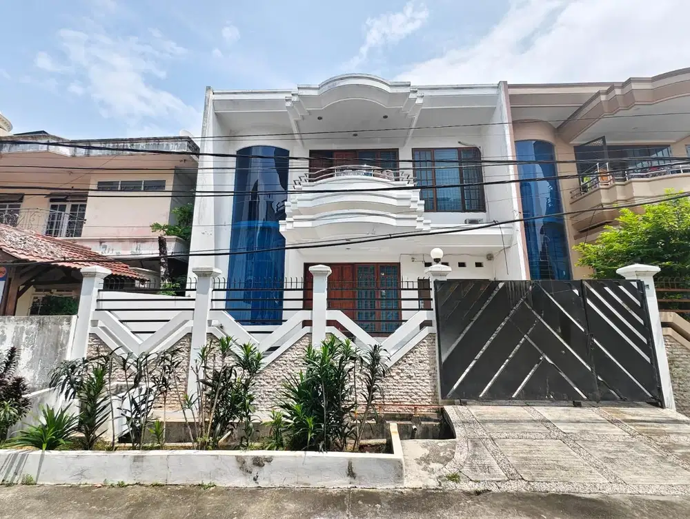 Rumah Siap Huni 2lt Komplek Sunter Graha Pratama