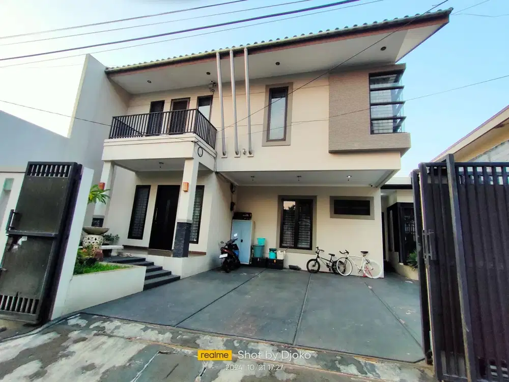 Dijual Rumah Keren Semi Furnished dan Nyaman di kitaran Rawamangun