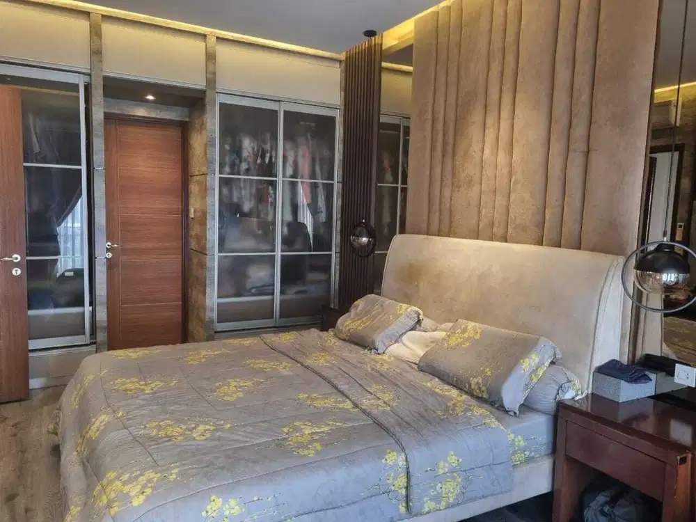 Rumah Dekat Mall dan Kawasan Kuliner Royal Serpong Village