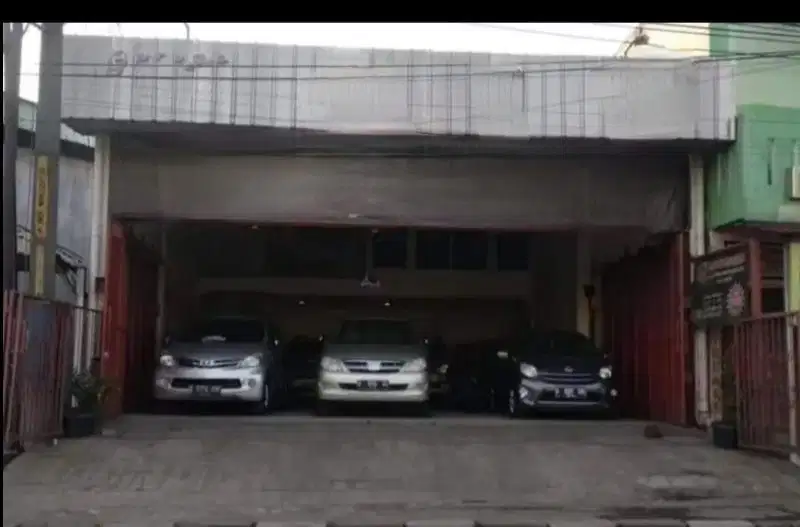 Dijual Cepat Ruko 1,5 Lantai (Ex ShowroomMobil) di Bekasi
